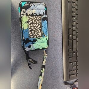 Vera bradley wristlet
